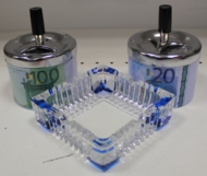 Пепельница